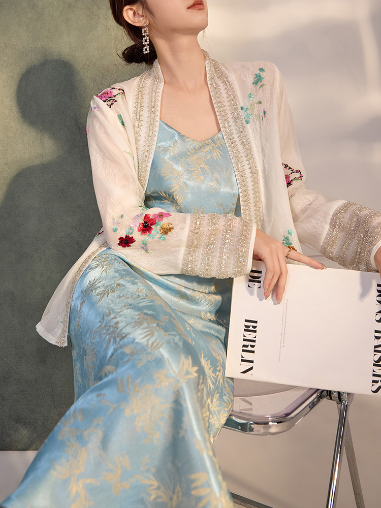 Đầm ôm body nữ dáng dài chất rayon họa tiết lá tre xanh — Màu xanh nước hồ