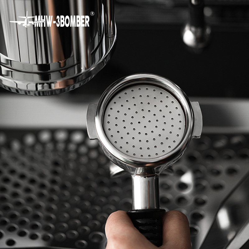 MHW-3BOMBER bomber secondary water distribution net 51/58mm coffee handle sintered piece extraction filter piece MHW-3BOMBER bomber secondary water distribution net 51/58mm coffee handle sintered piece extraction filter piece