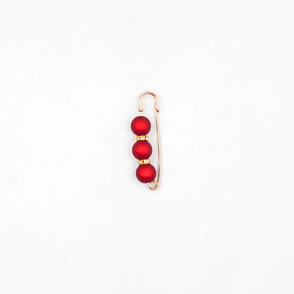 5.0 red beads with diamond