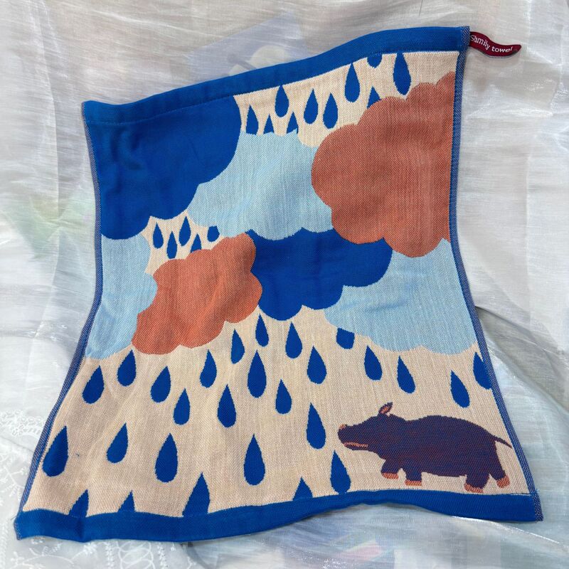 Pure Cotton Gauze Towel for Home Use, Soft and Absorbent Face Towel, All-Cotton for Adults and Children, Kindergarten Hanging Rope Cartoon Handkerchief
