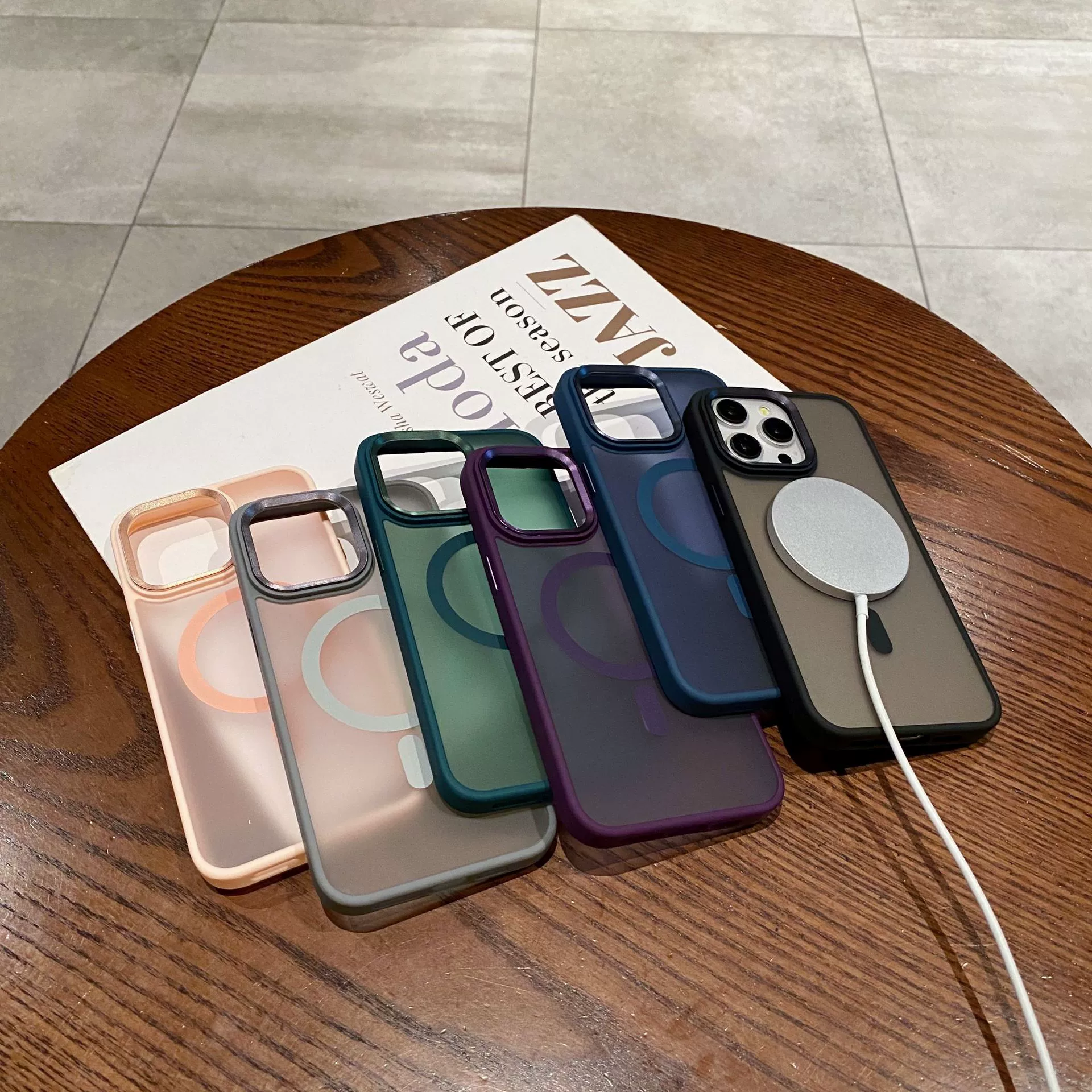 Чехол для iPhone, совместимый, фуксия, матовый, 13 Pro Max / 15 Pro Max