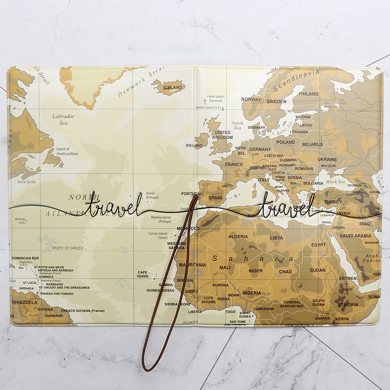 Unisex Basic Map Pvc Passport Holders display picture 5