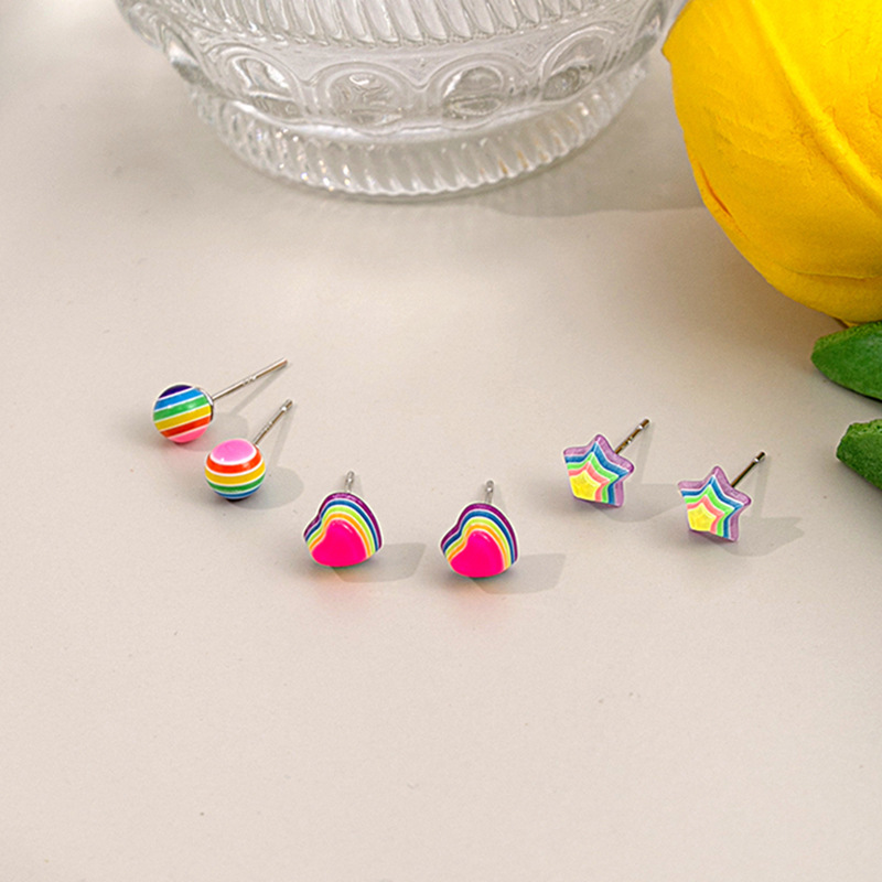 Sweet Rainbow Star Heart Shape Resin Plating Women's Ear Studs 1 Pair display picture 2