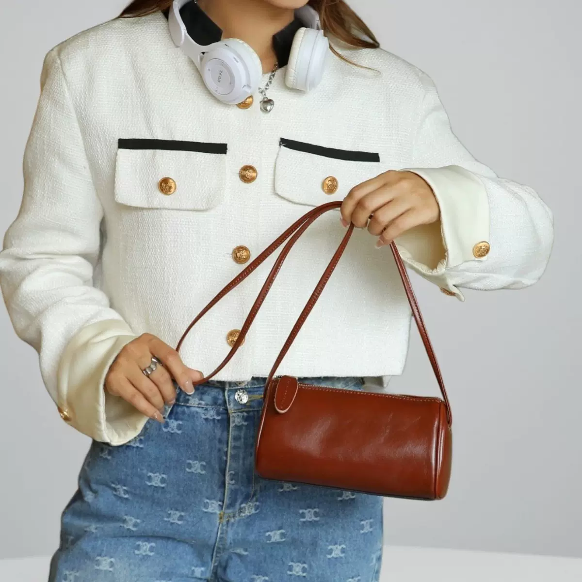 现货真皮女包小包包2025新款简约时尚高级复古斜挎单肩包时尚百搭