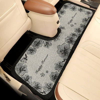 Female Floor Mats for the Main: Universal Foot Pad - black-camellia-1-piece-of-one-piece-rear-floor-mat