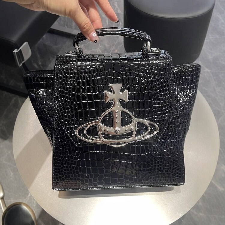 High-Quality New Western Empress Crocodile Pattern Backpack with Saturn Large Logo, Sweet and Cool Style, Large Capacity Bag