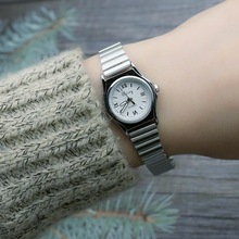 小盘竹节带简约女生手表学生时尚潮流女士手表石英表女281