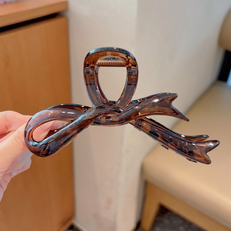 Coreano de alto nivel sensación de gran tamaño abrazadera de arco para mujeres 2024 nuevo cabello de cabello de tiburón temperamento abrazadera de cabello