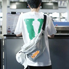 スポーツウエストバッグ王一博同型チェストバッグ大容量クロスボディバッグバックパック男性と女性のショルダーバッグカジュアル BA5751