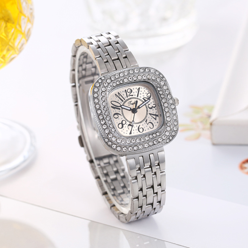 fashionable dial