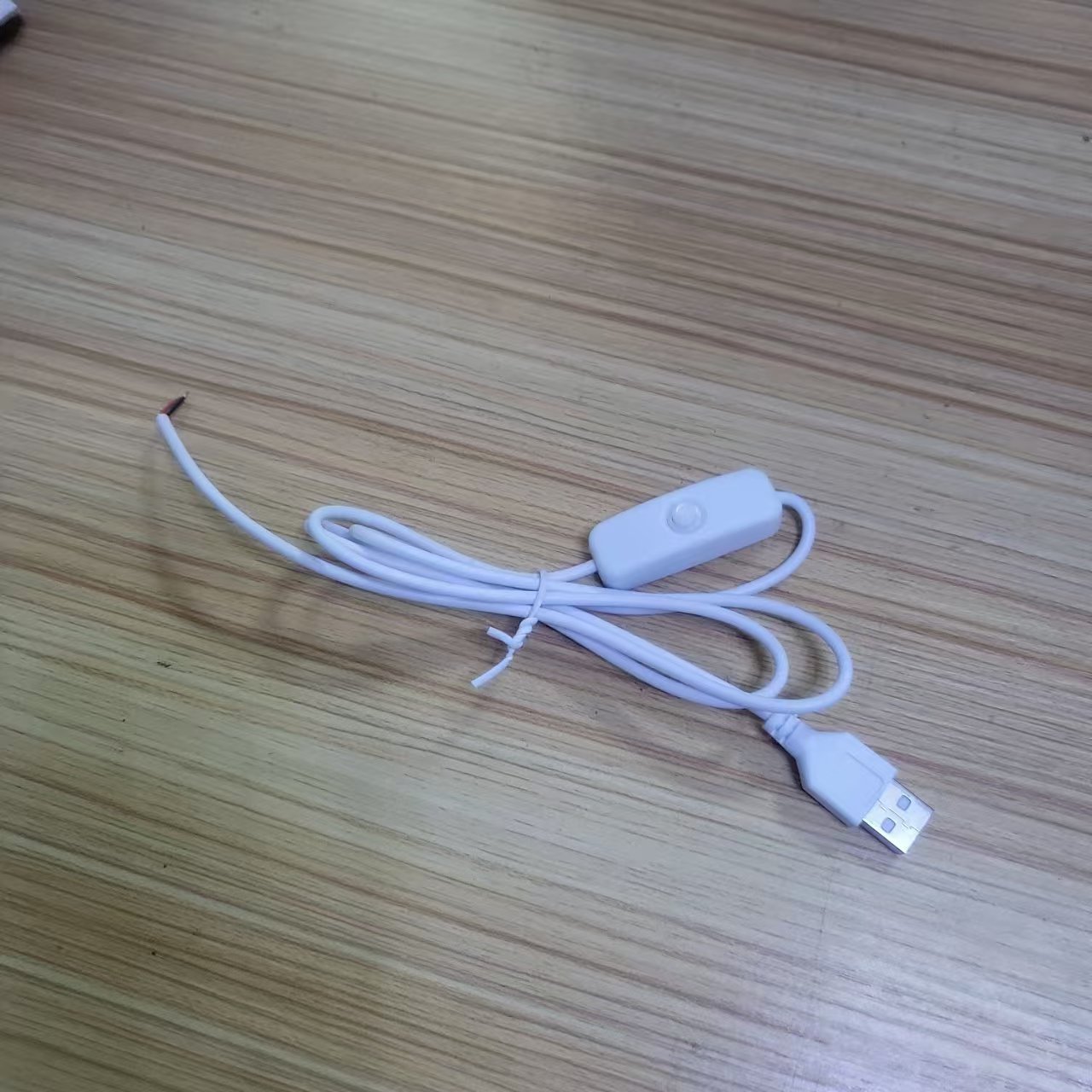 白色黑色usb开关线