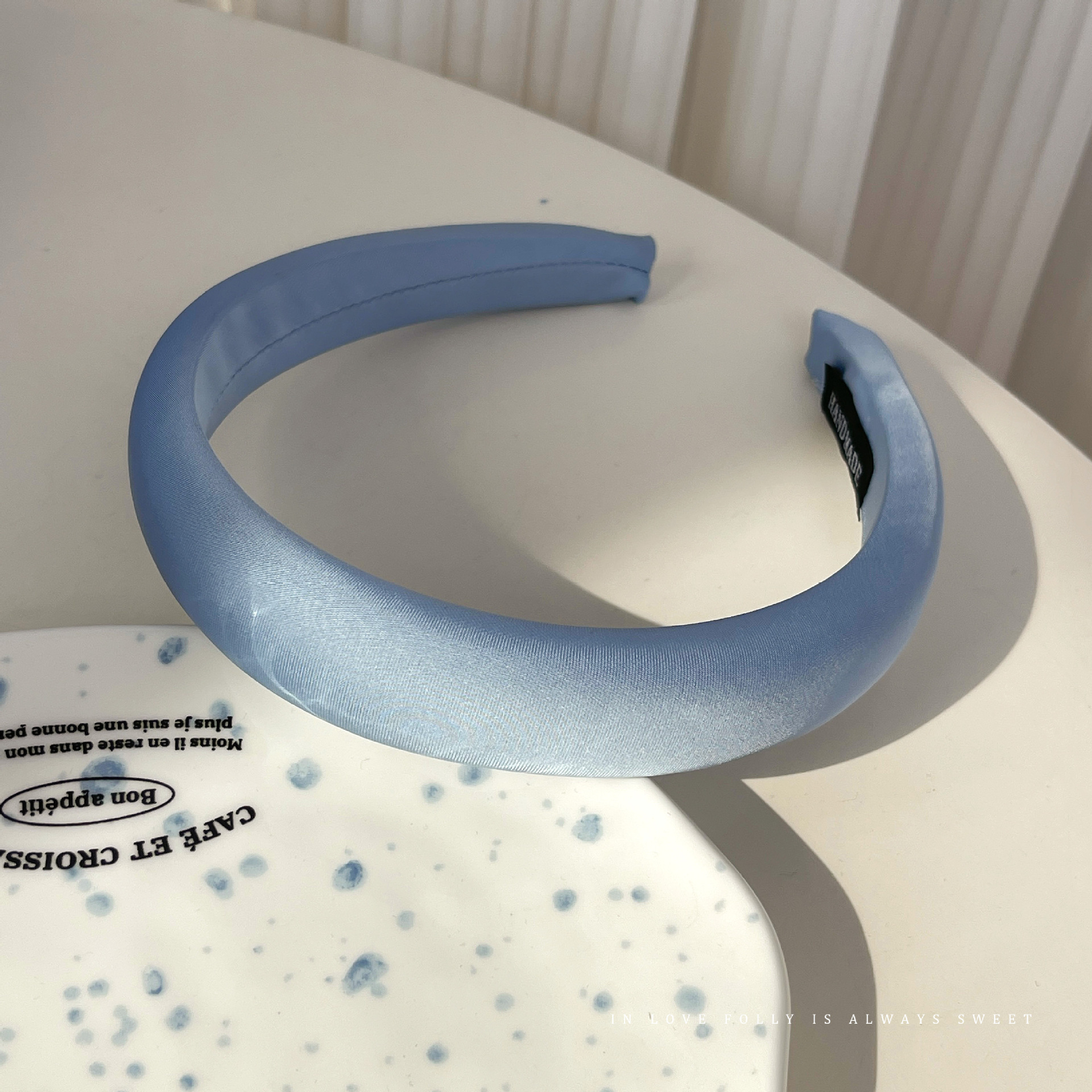 1 # Light blue glossy model
