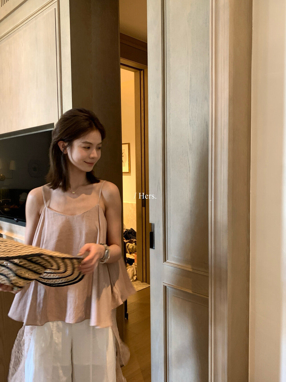 Áo hai dây nữ thiết kế hai mặt mặc được, phối ren, dáng rộng — màu hồng, màu xám, màu vàng, yến mạch chi tiết 28