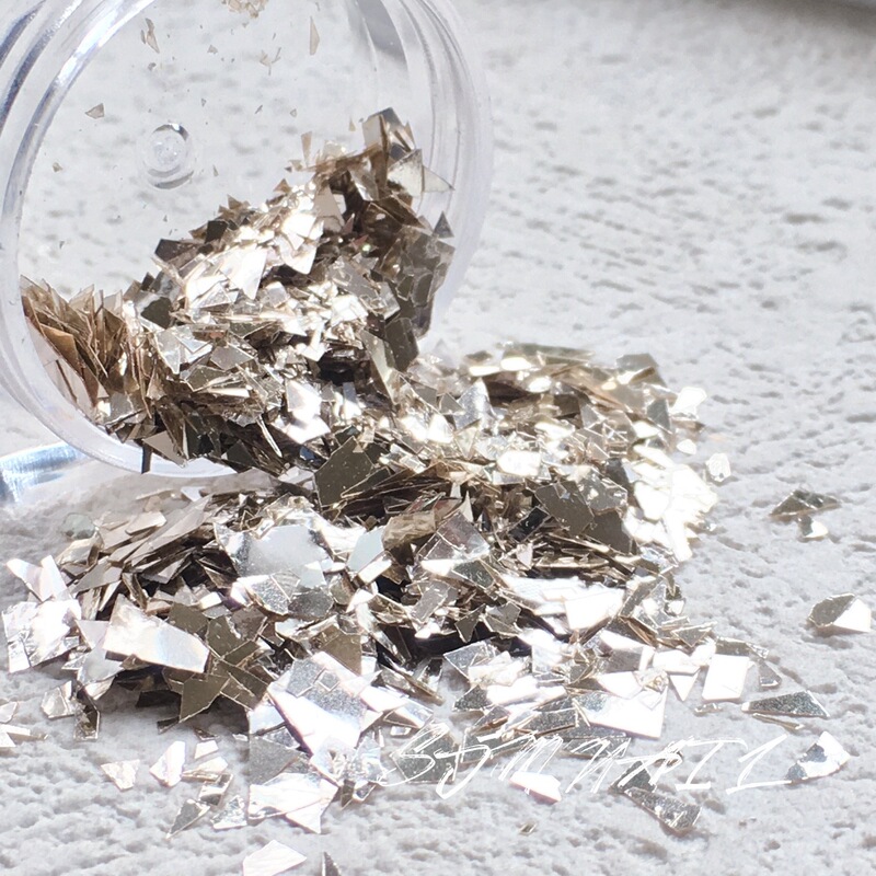 Japanese-style astringent random slice set irregular sequins silver champagne platinum nail diy patch glitter Japanese-style astringent random slice set irregular sequins silver champagne platinum nail diy patch glitter