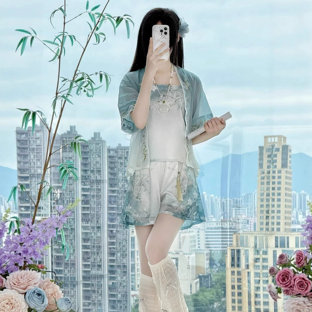 Оригинальная женская короткая рубашка и шорты в стиле SONG с вышивкой в ​​стиле династии Хань, летний повседневный костюм на подтяжках в китайском стиле, 2025 г.