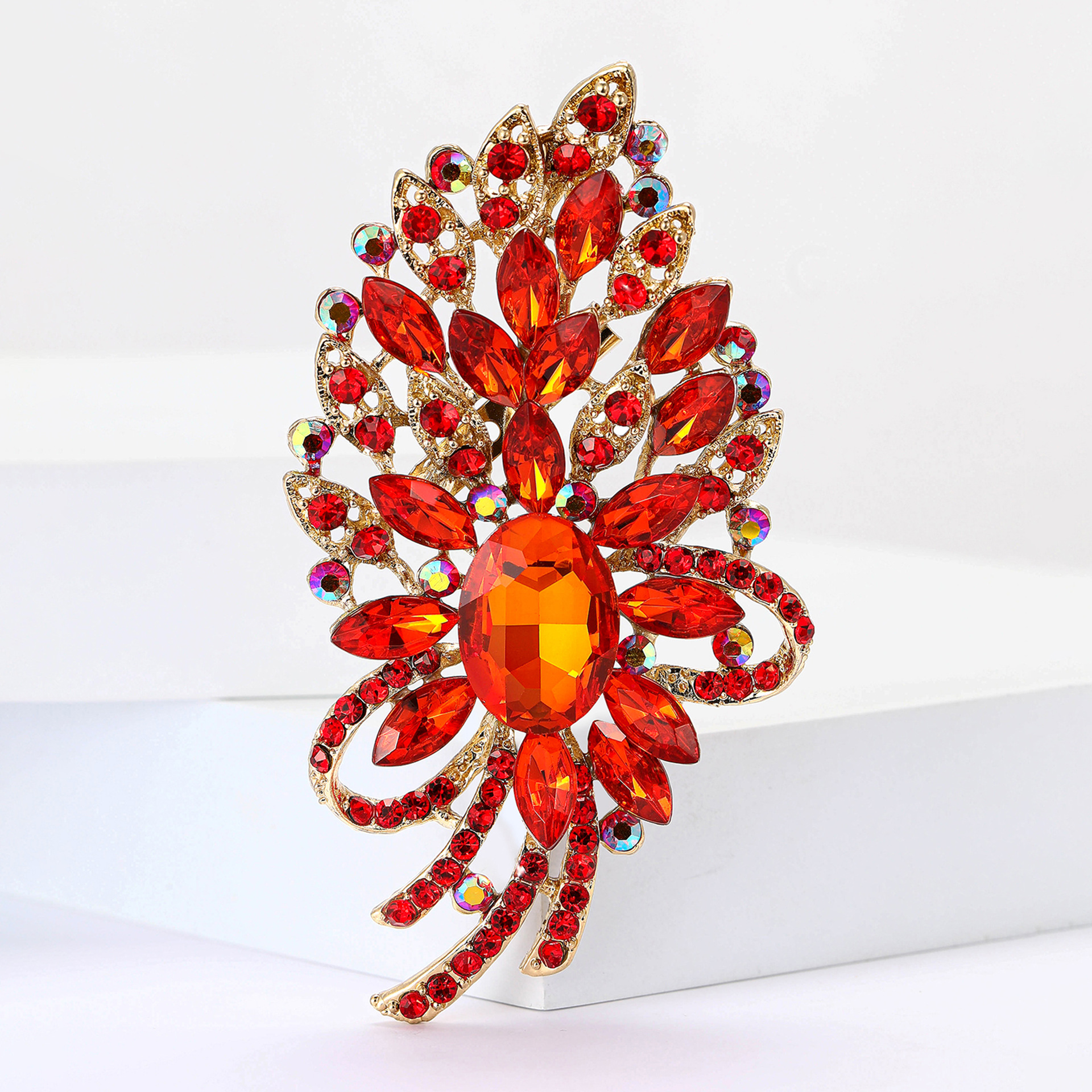 Broche vintage para mujer con perla cristal y esmalte_voghion.com