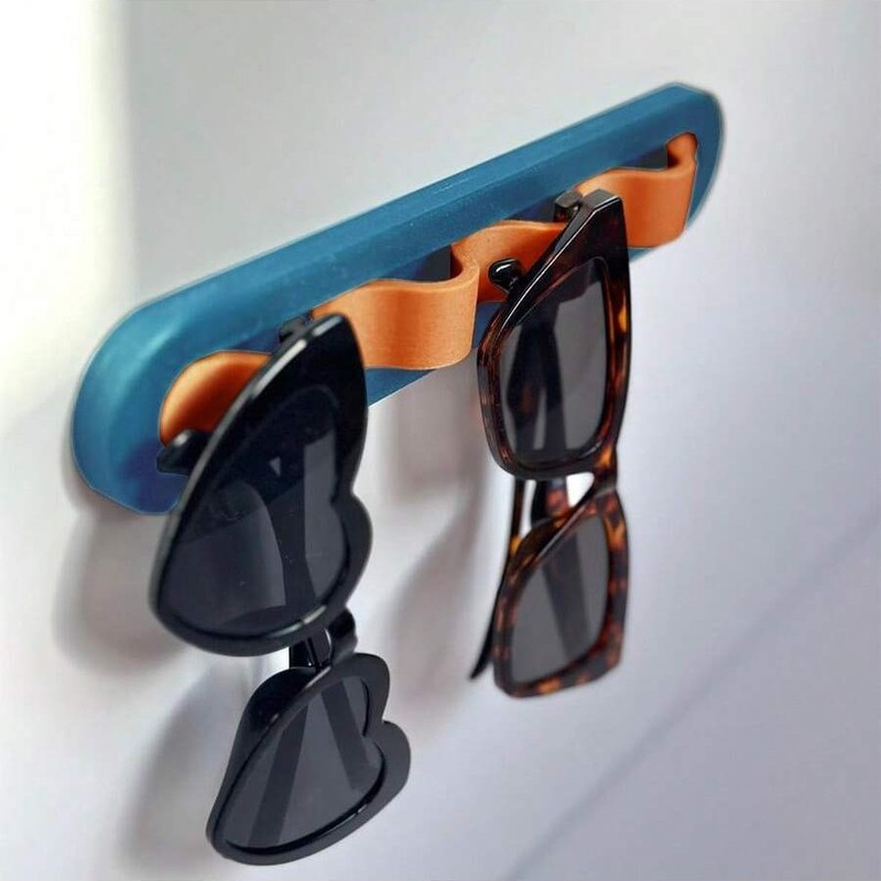 Wall-Mounted Wavy Glasses Holder for Home Use, Home Wall Sunglasses Organizer, Free Combination Sunglasses Display Rack