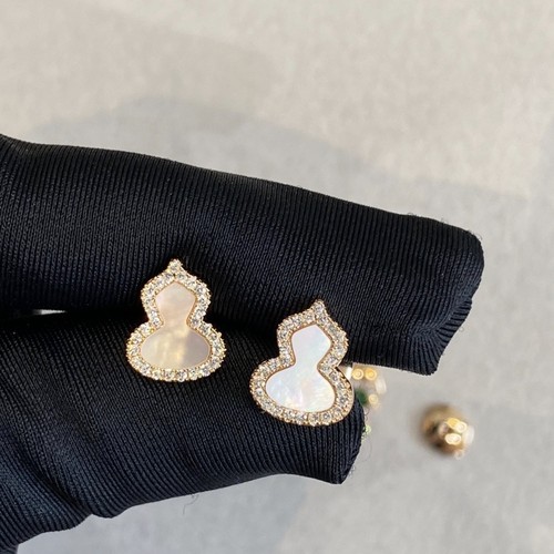 Hulu Earrings Red Agate 18k Rose Gold Diamond Inlaid Chinese Style Light Luxury Personality Qilin Earrings for Women Silver Jewelry