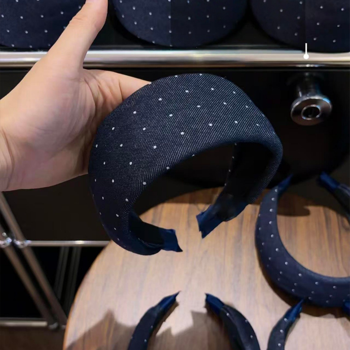 Navy blue wide and thick hoop (original version)