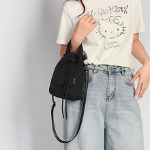 �����¿�ˮͰ�����С�ͱ�Яʽ�٤�����������������ֻ������ڰ�