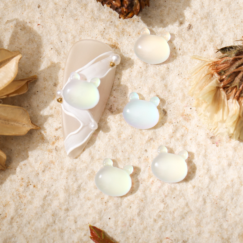 곰 머리 흰색 7.8*7.8mm