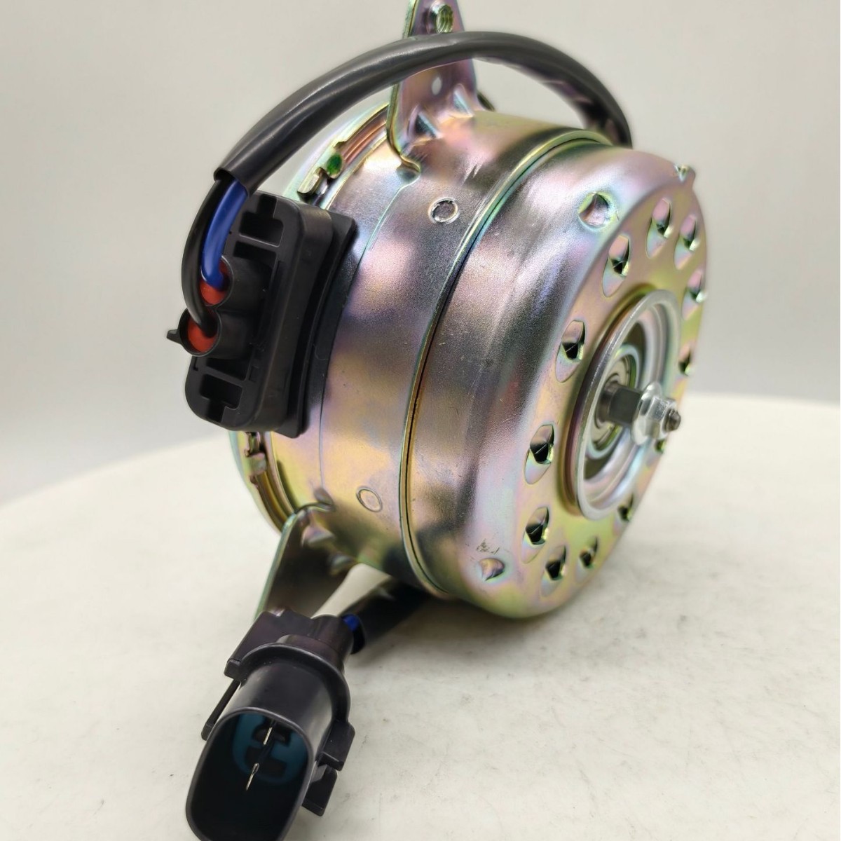 21487-W410P, 21487-W010P Automotive Cooling Fan Motor Suitable for Mitsubishi Cars