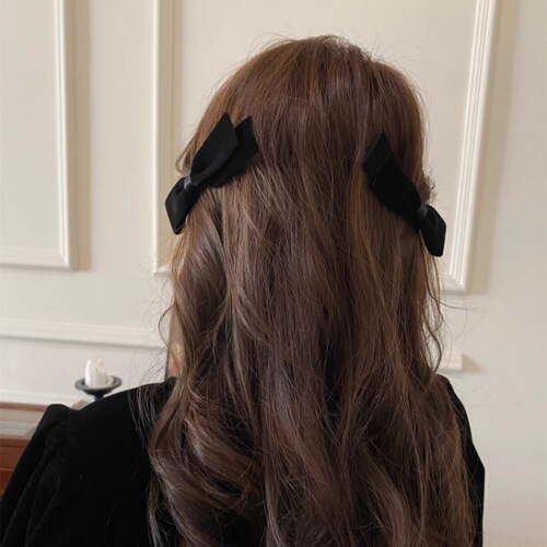 French Retro Velvet Bow Duckbill Clip High-End Design Side Bangs Clip Minimalist Elegant Hair Accessory