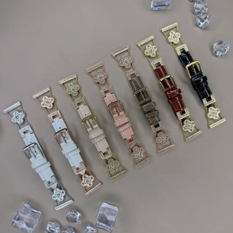 Suitable for Apple Watch iWatch Four-Leaf Clover Diamond-Encrusted Crocodile Pattern Leather Strap Huawei Fit Series Strap