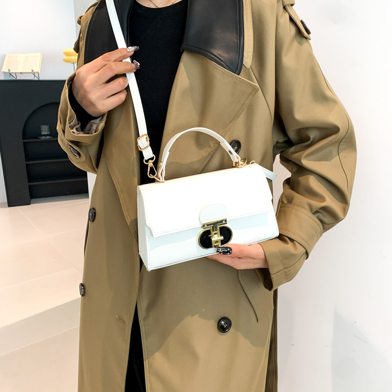 2024 primavera nueva bolsa de moda PU hombro bolso pequeño bolso cuadrado bolso de mujer retro bolso de textura extranjera