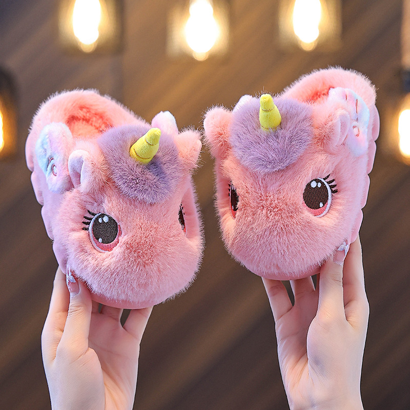 Zapatillas de algodón para niños invierno 2025 nuevas niñas lindas princesas de dibujos animados en el hogar calentamiento madre e hija zapatos de peluche