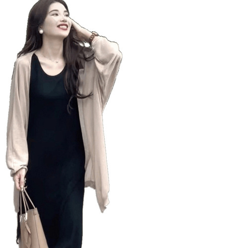 Stylish and Versatile Loose Fit Long-Sleeve Knit Sun Shirt for Women, with Mesh Overlay, Suitable for Layering