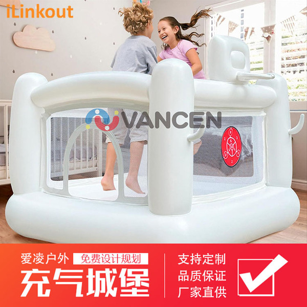 Inflatable inflatable castle