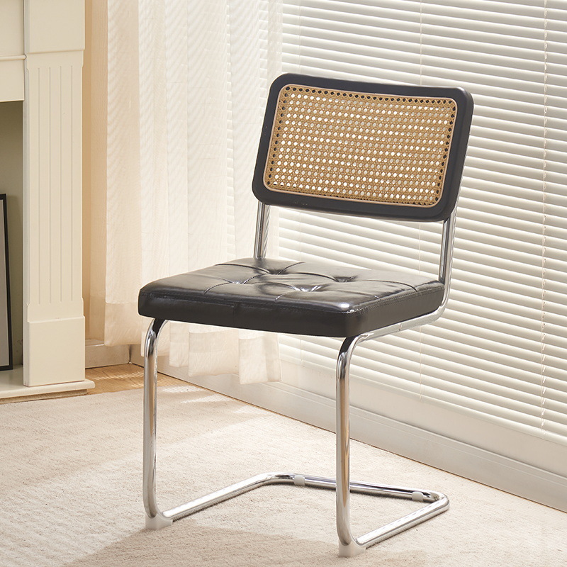 블랙 등받이 + 블랙 소프트 시트 쿠션