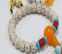 Single lap shipped without tail beads