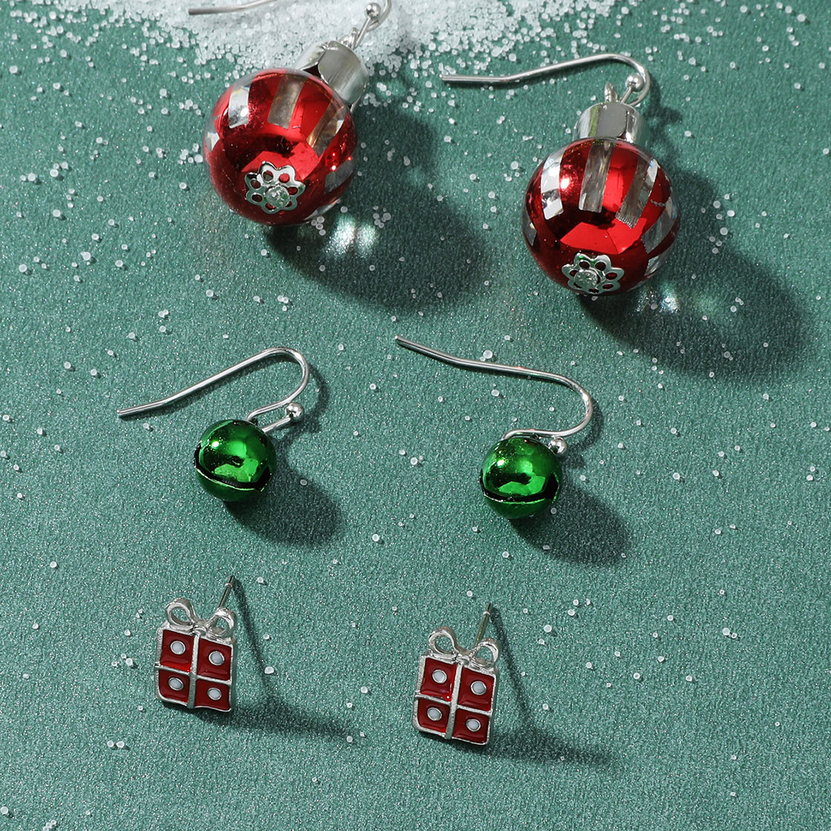 30g Weight 1 Pair Christmas Cute Christmas Hat Christmas Tree Santa Claus Plating Alloy Drop Earrings