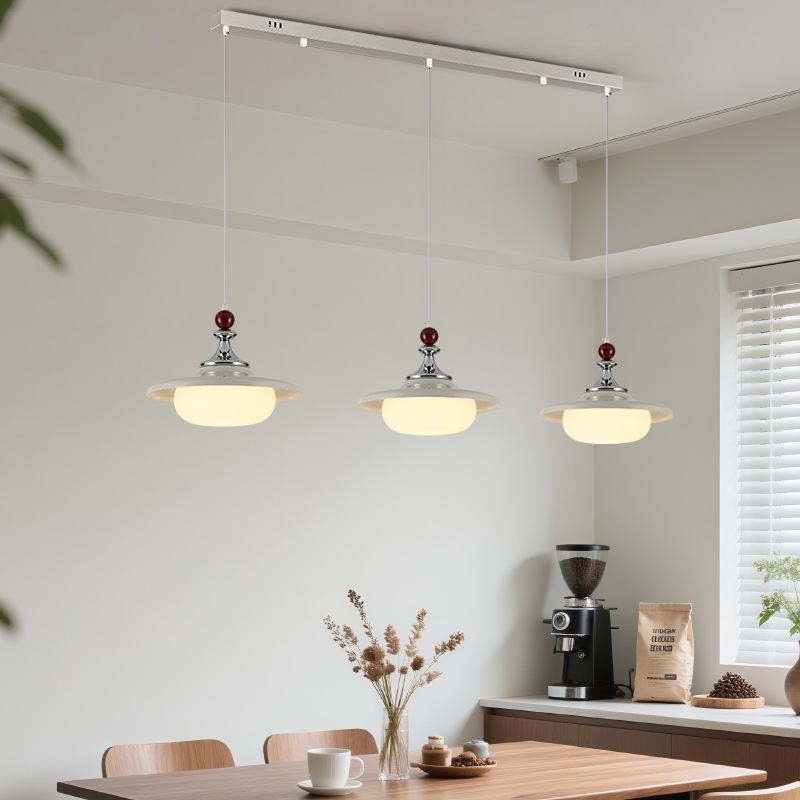Grand View Garden Tres extremos de la lámpara del restaurante estilo retrógrado francés disco volador bolsa casa mesa de comedor isla de Taichung 461L lámpara