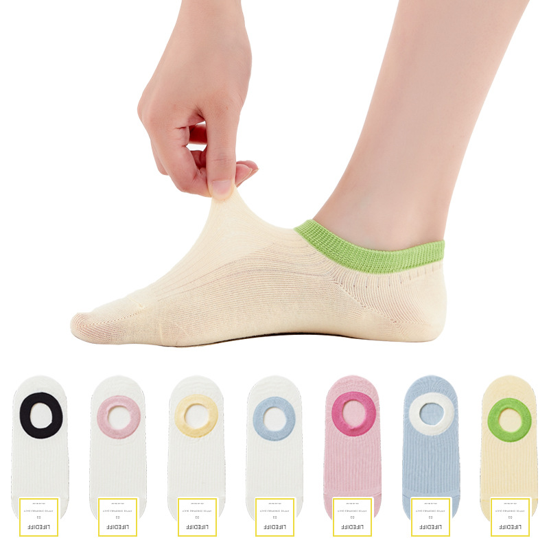 Summer light and thin breathable invisible non-slip socks