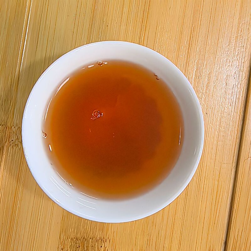 六宝茶 広西チワン族自治区 梧州産紅茶 金花F2201菌類の香りの良い滑らかな茶葉 バルクメーカー卸売 熟成紅茶|undefined