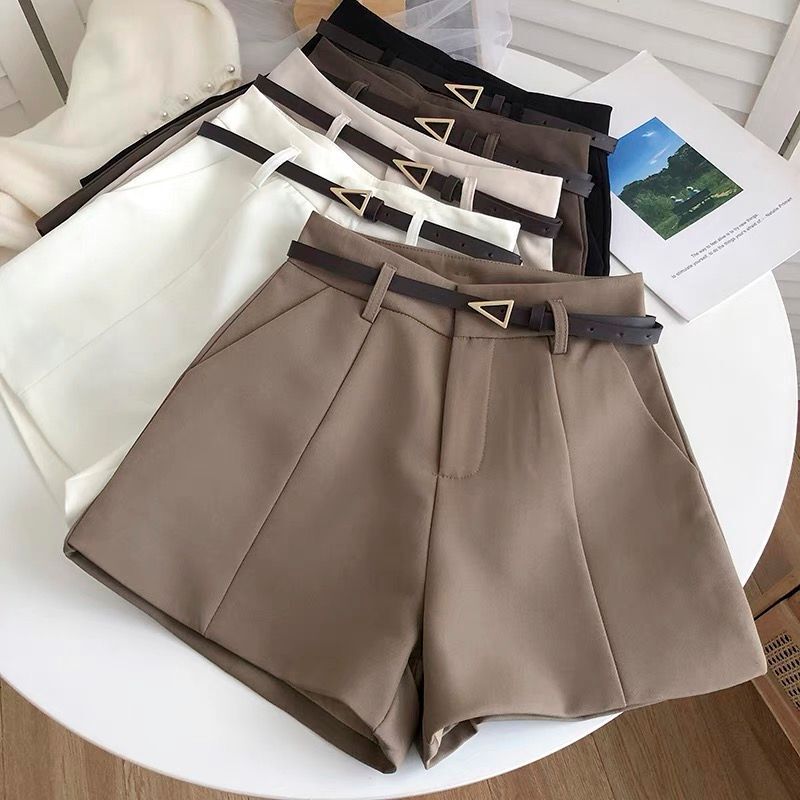 Black Suit Shorts for Women, Suitable for Spring and Summer 2026, Versatile with Boots, A-Line Casual Wide-Leg Hot Pants Black Suit Shorts for Women, Suitable for Spring and Summer 2026, Versatile with Boots, A-Line Casual Wide-Leg Hot Pants
