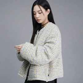 女式T恤;其他短外套;毛衣