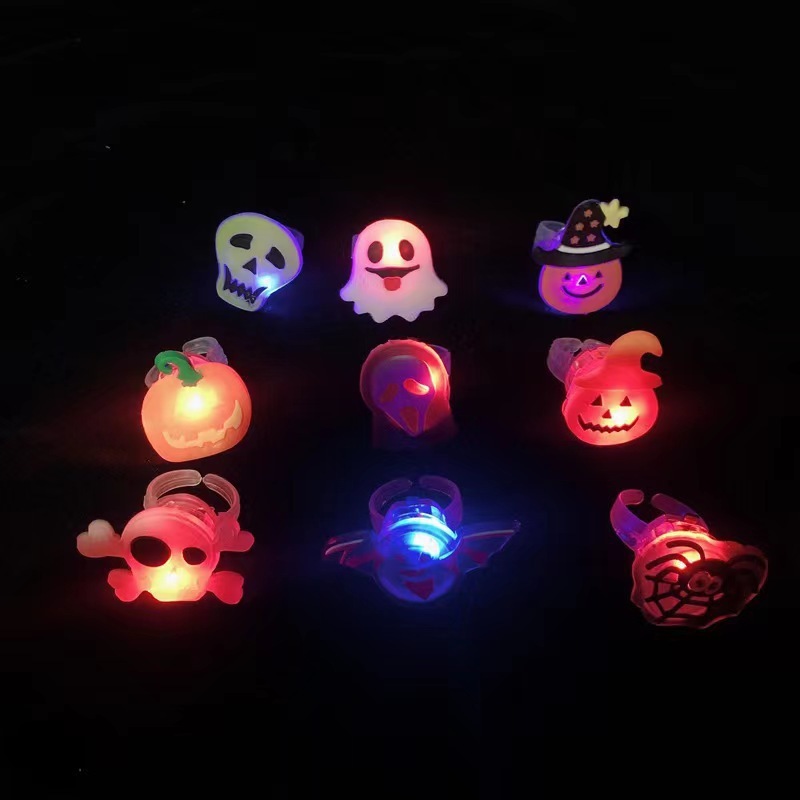 ハロウィーン発光指輪led閃光ジャイロ指灯創意夜光手環玩具クロスボーダー商品プレゼント|undefined