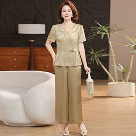 中老年休闲套装;女式针织衫;中老年连衣裙