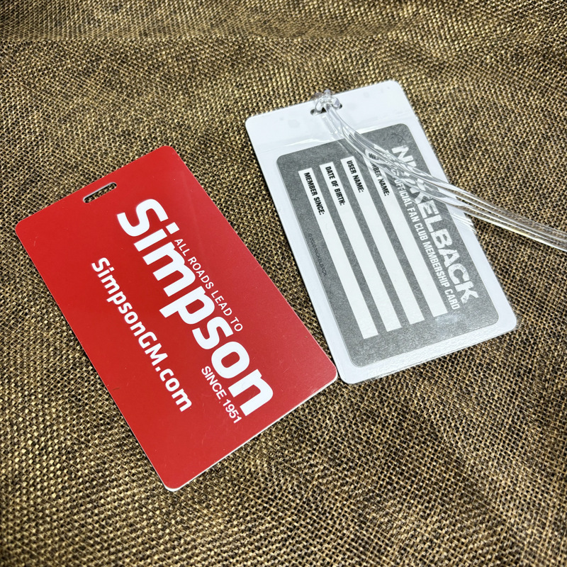 PVC专色行李吊牌旅行箱包吊牌高级VIP登机牌彩色行李塑料卡片印刷