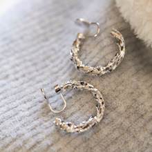 Ī�Ȟ�˹Ȧ~�AȦ���D������P���A�o����ͨ�ڰٴ���h��r��