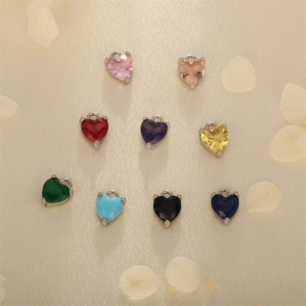 2g Weight Pendant Jewelry Making Type 18K Gold Plated Plating Material DIY Jewelry Accessories Classification 1 Piece Quantity Copper Material Heart Shape Pattern All Seasons Season Simple Style Style 1 Piece Copper 18K Gold Plated Heart Shape Pendant 无