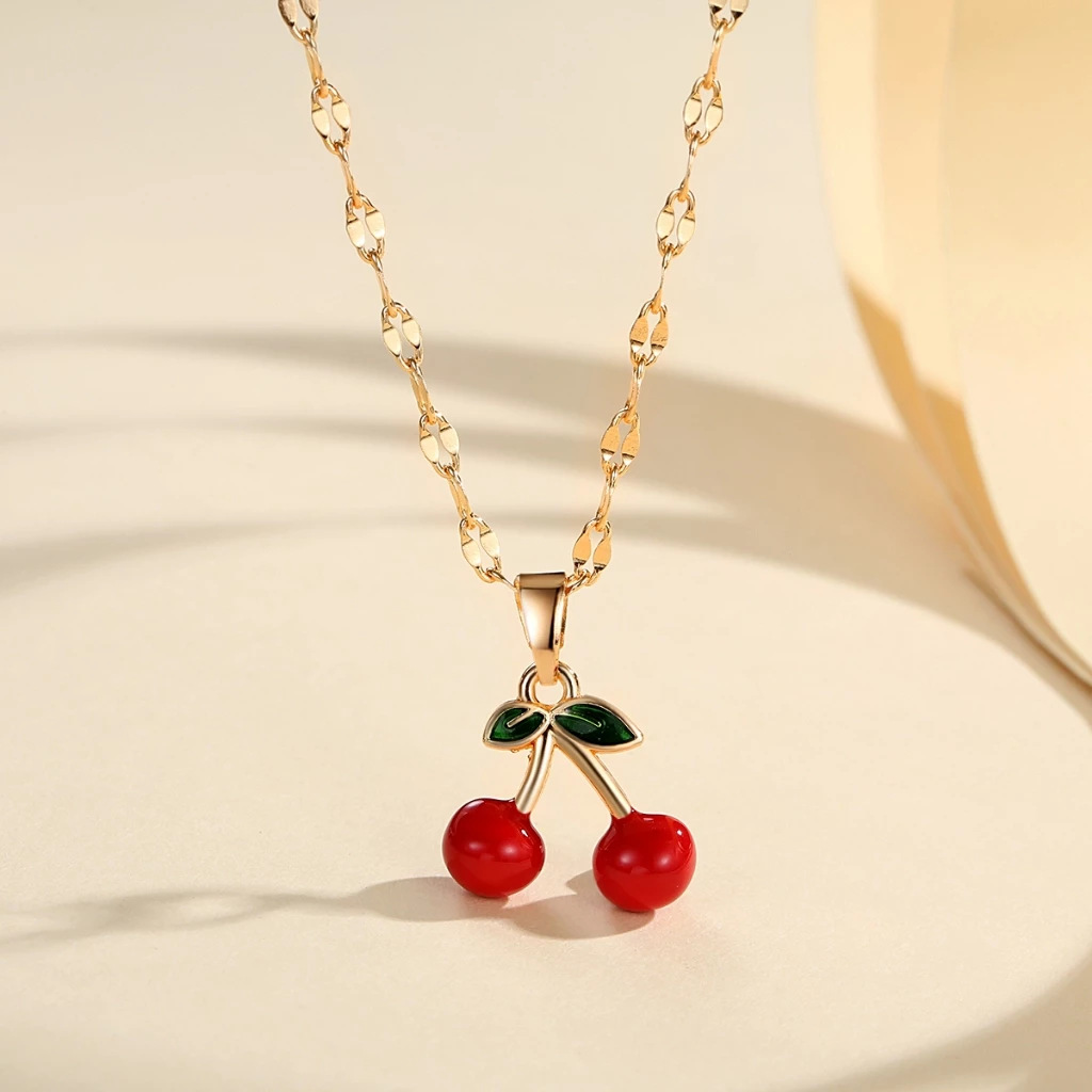 Frutas transfronterizas series colgante de cereza roja pendientes de orejas de oro para mujeres goteo de aceite o conjunto de joyas de cadena