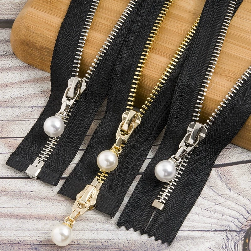 Manufacturer No. 3 No. 5 metal open tail zipper leather jacket zipper copper zipper pearl head double opening zipper chain