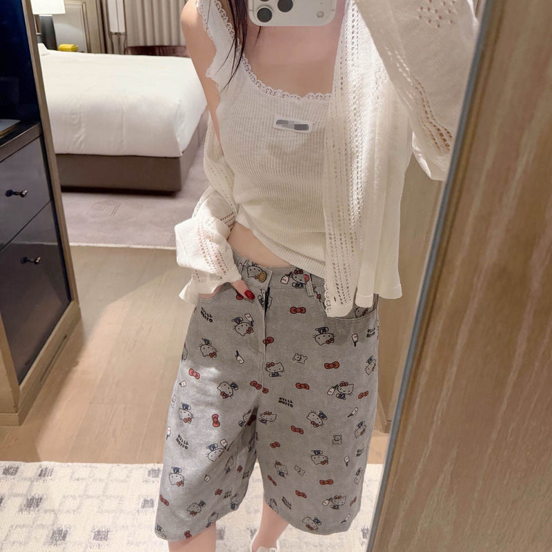 Japanese-Style Kitty Cat Full-Print Gray Denim Shorts for Women, Summer Loose Straight-Leg Mid-Length Pants, Slimming Wide-Leg Casual Pants Japanese-Style Kitty Cat Full-Print Gray Denim Shorts for Women, Summer Loose Straight-Leg Mid-Length Pants, Slimming Wide-Leg Casual Pants