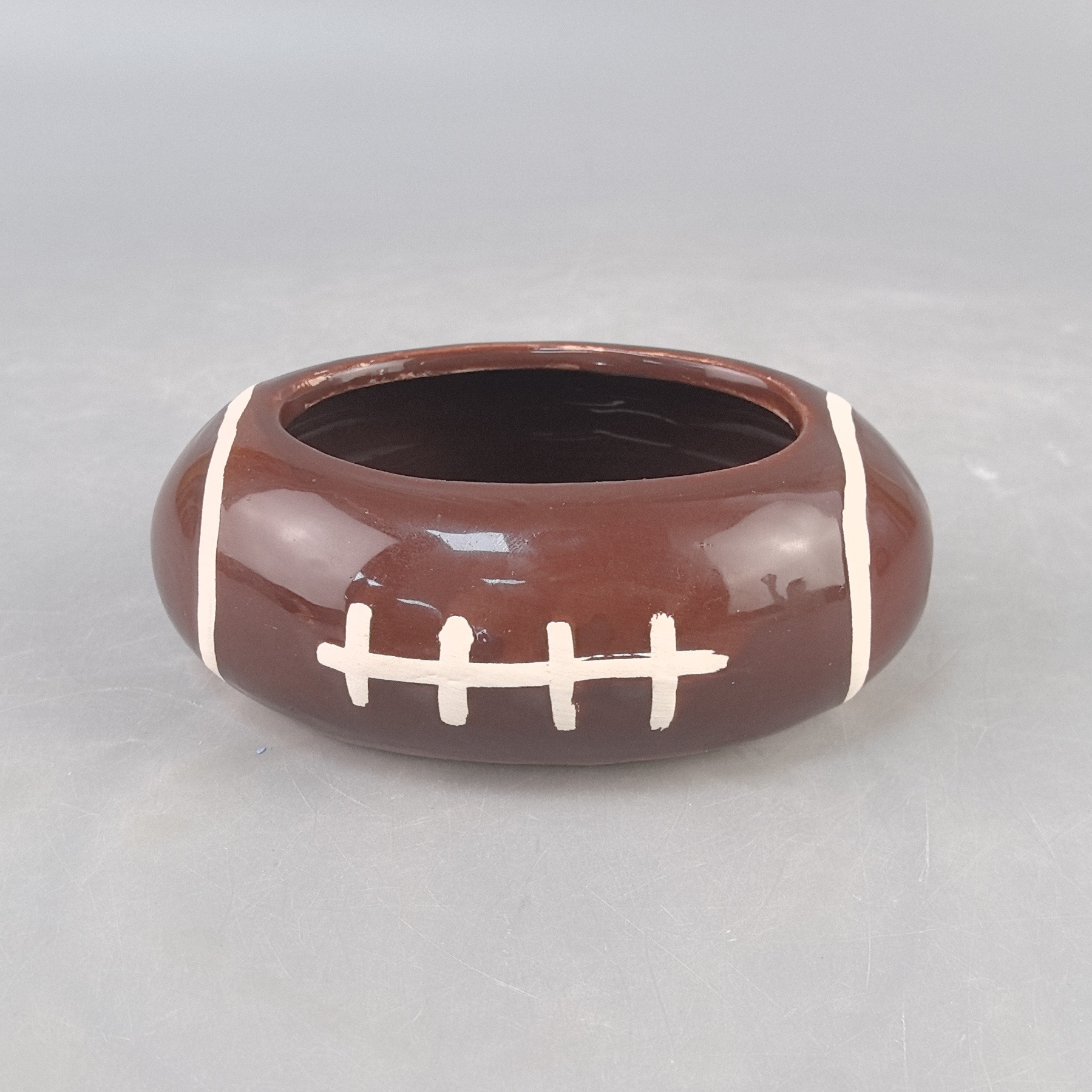 Conjuntos de platos de cerámica bandeja de fiesta de rugby transfronteriza patatas fritas de arroz estilo de barco de cumpleaños decoración de la puerta trasera