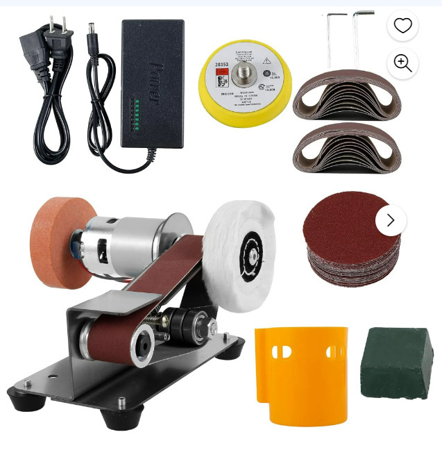 표준 구성 + 연삭 휠 + 연마 휠 + 연마 디스크, 20개의 연마 벨트가 무작위로 제공됩니다.